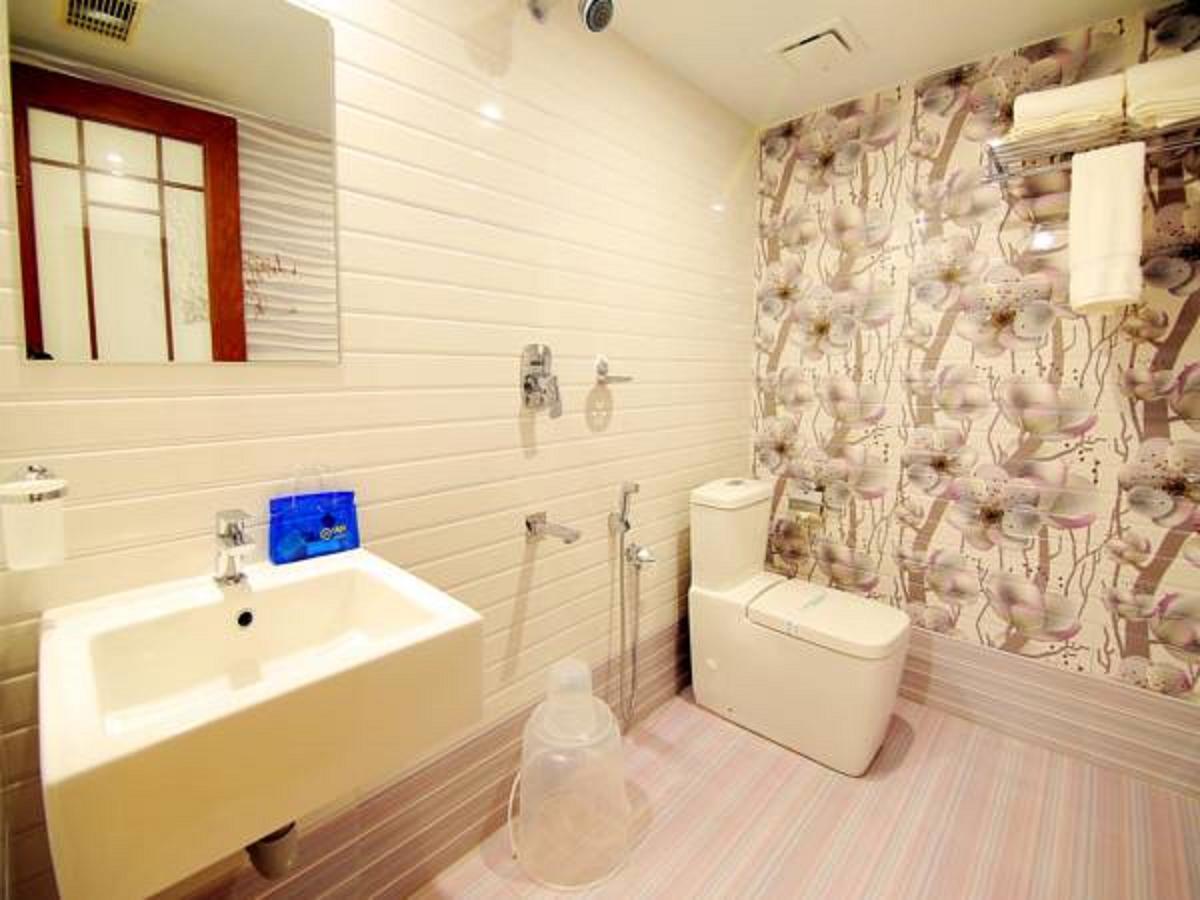 Hotel A J Park Alappuzha Екстериор снимка